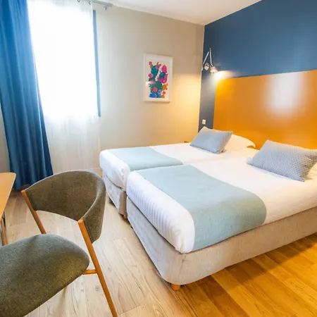 Hôtel les jardins du canal - solaire eco responsable - piscine - parking - garage - bornes électriques - accueil vélos - kids friendly-3